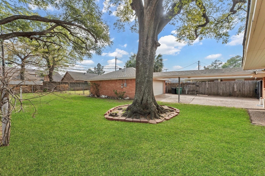 6327 Wynnwood Lane - Photo 24