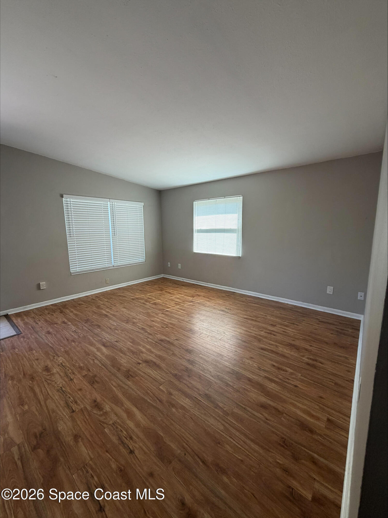 583 Gardenia Circle - Photo 3
