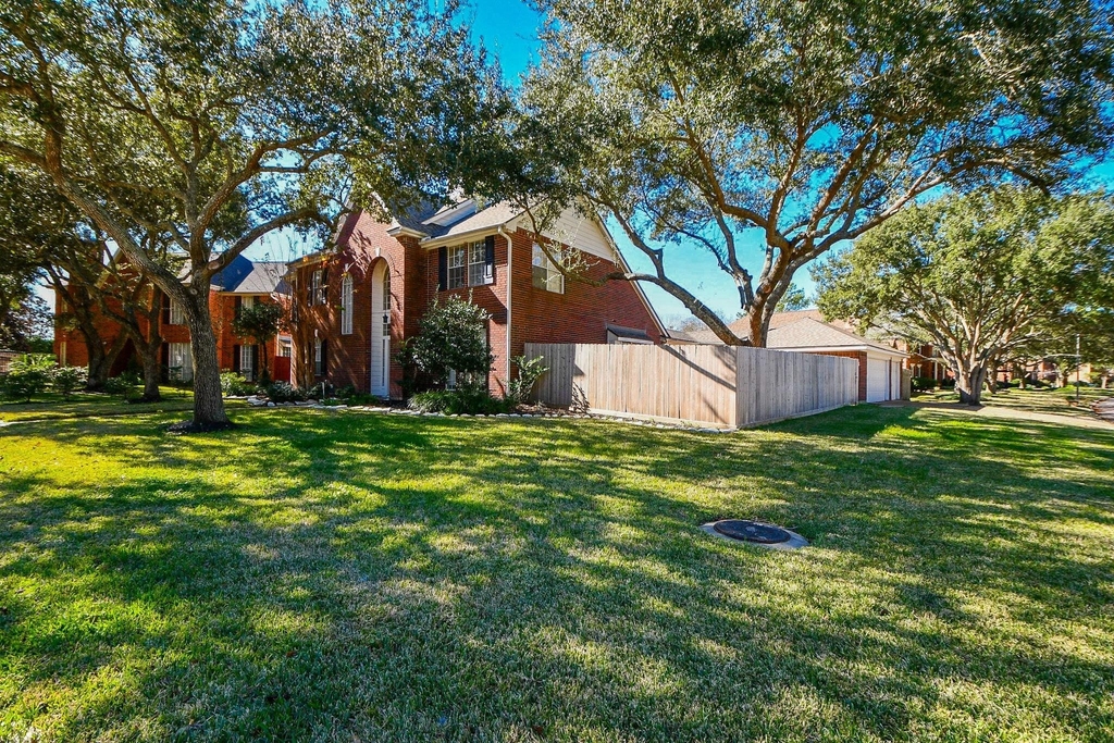 1502 Emerald Springs Court - Photo 1
