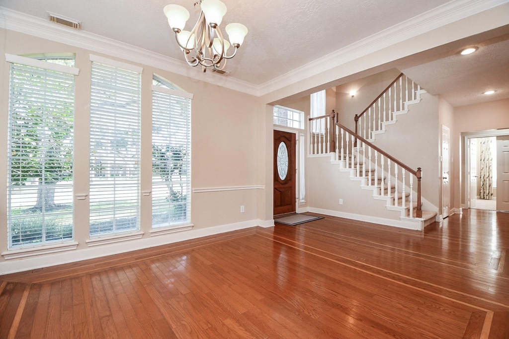 1502 Emerald Springs Court - Photo 7
