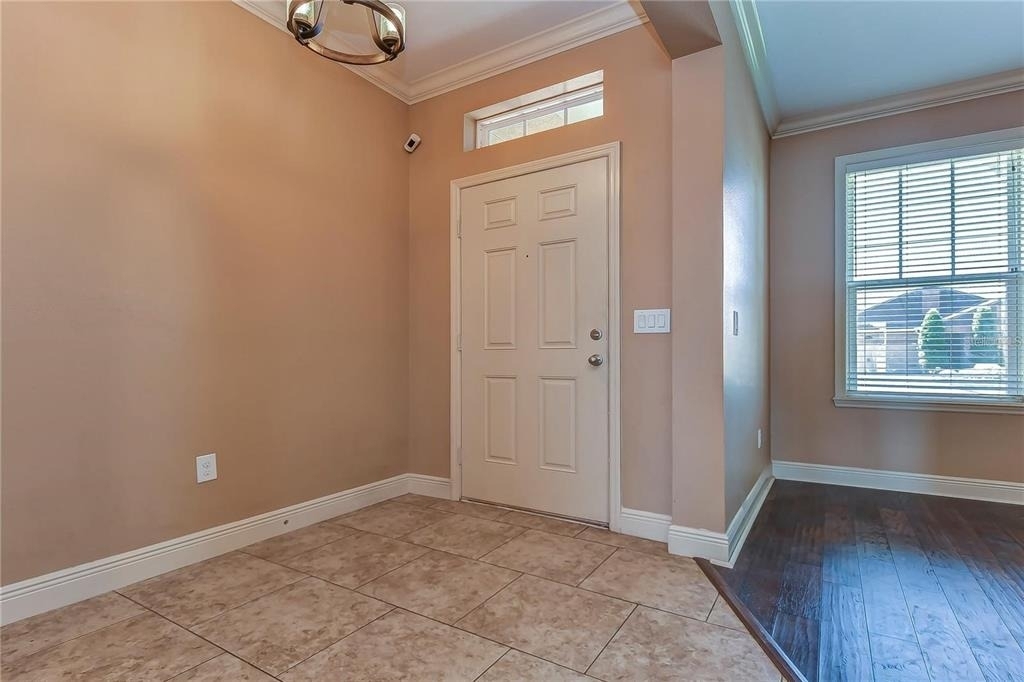 19391 Long Lake Ranch Boulevard - Photo 2