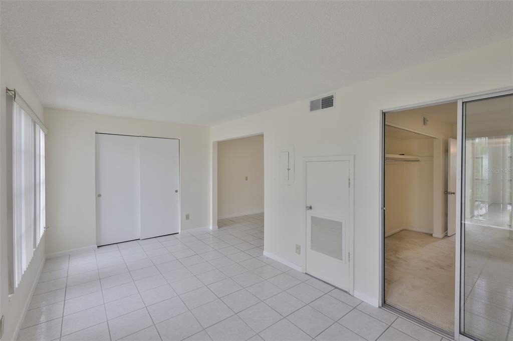 2358 Ecuadorian Way - Photo 20