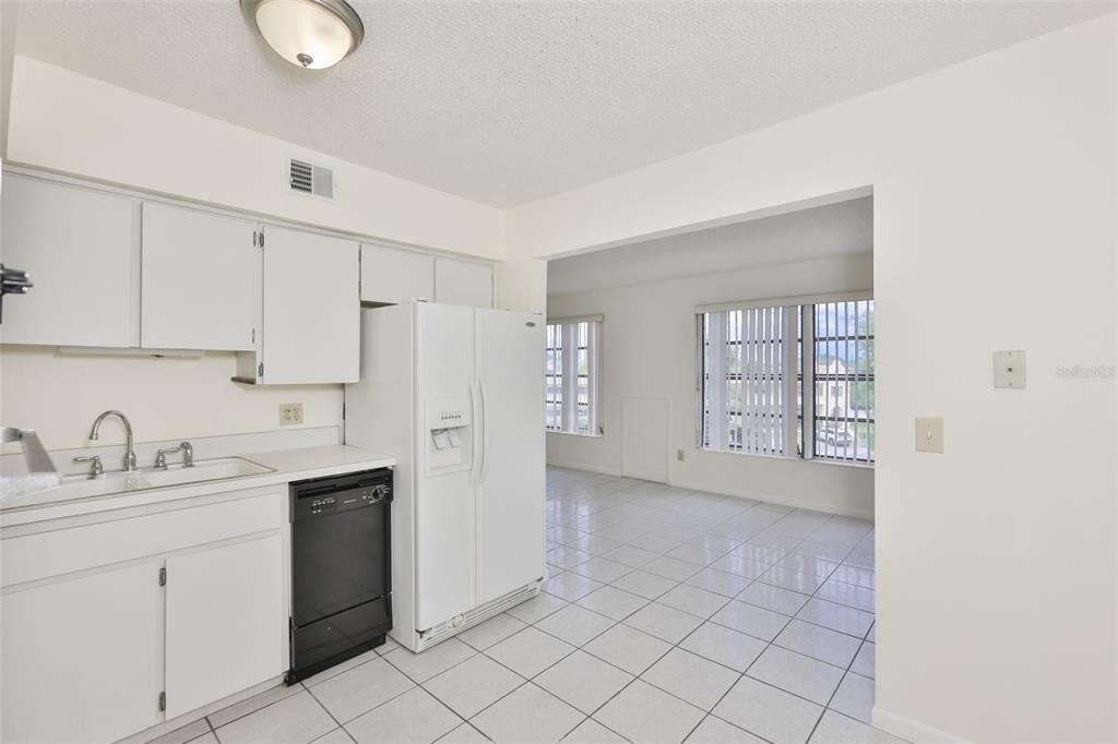 2358 Ecuadorian Way - Photo 6