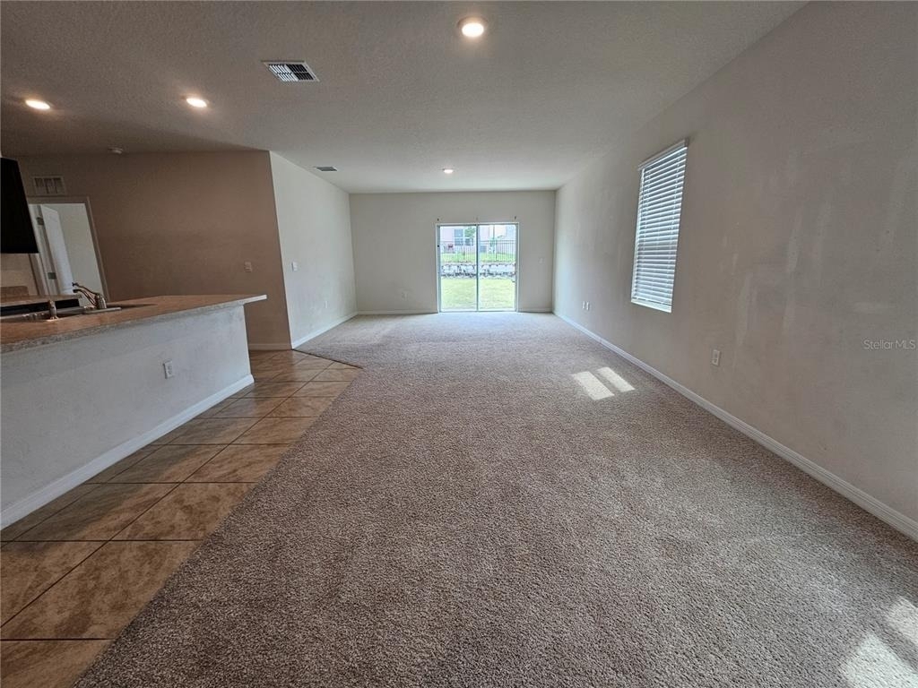 1387 Berry Lane - Photo 5