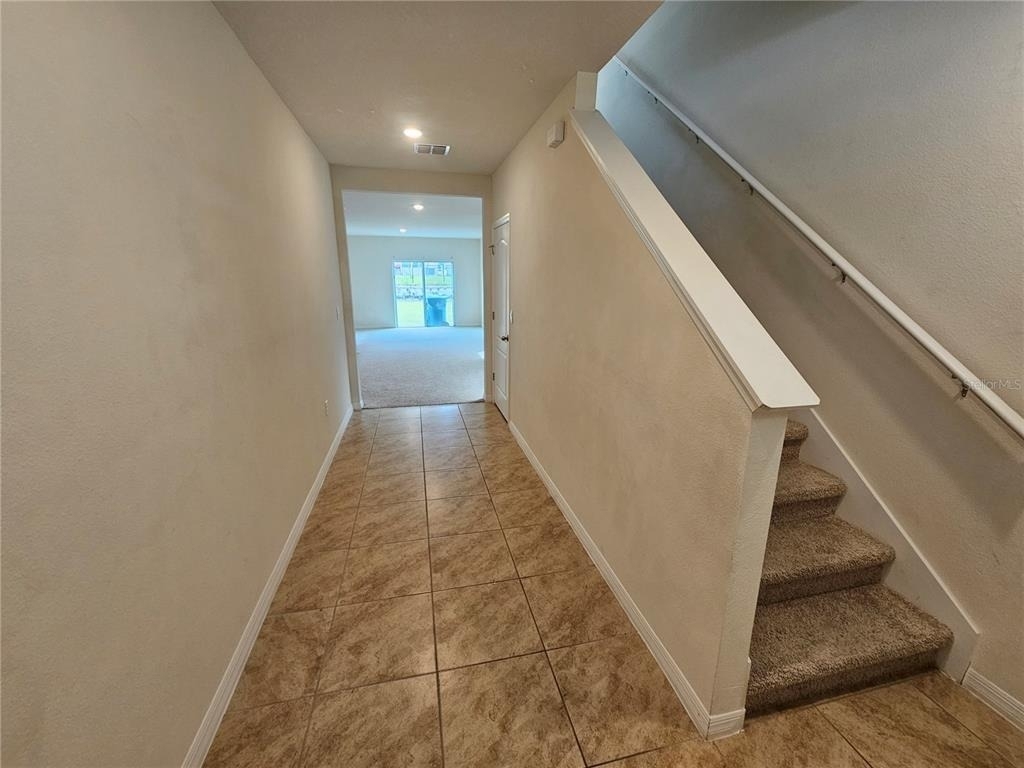 1387 Berry Lane - Photo 4