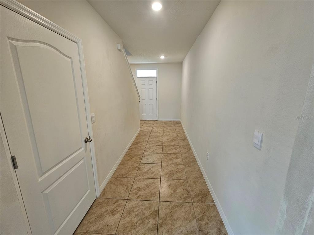 1387 Berry Lane - Photo 2