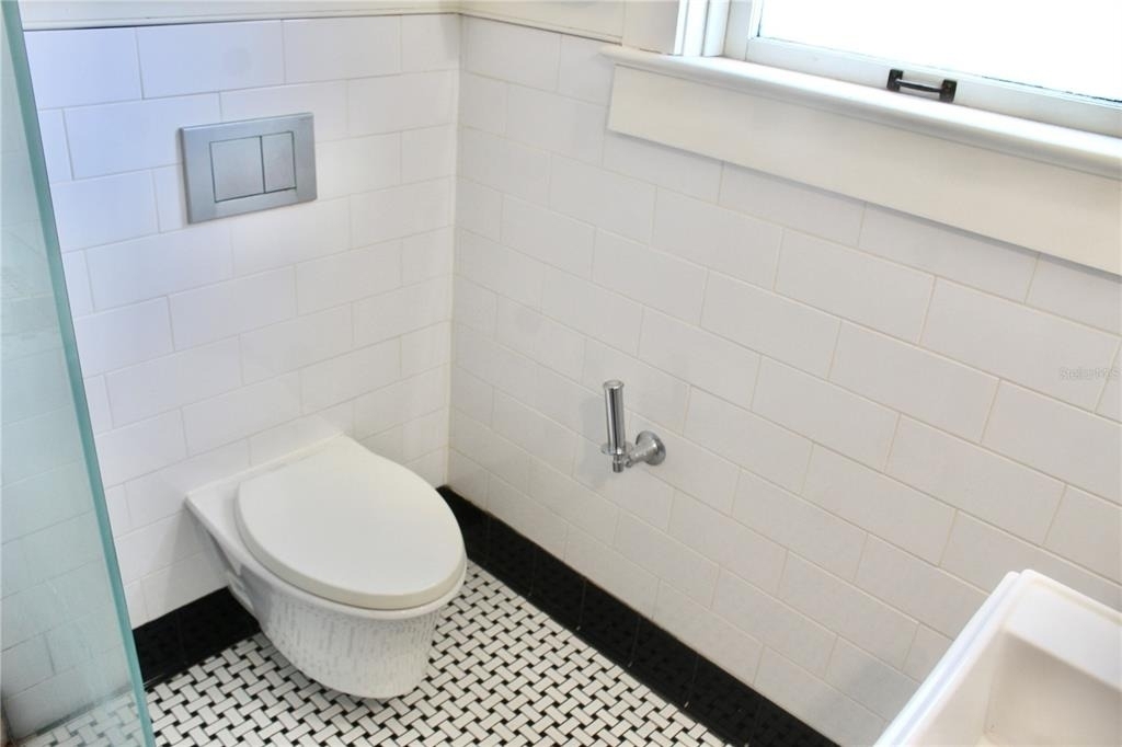 701 W Swann Avenue - Photo 13