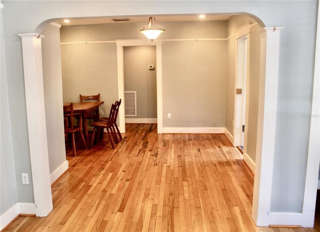701 W Swann Avenue - Photo 4