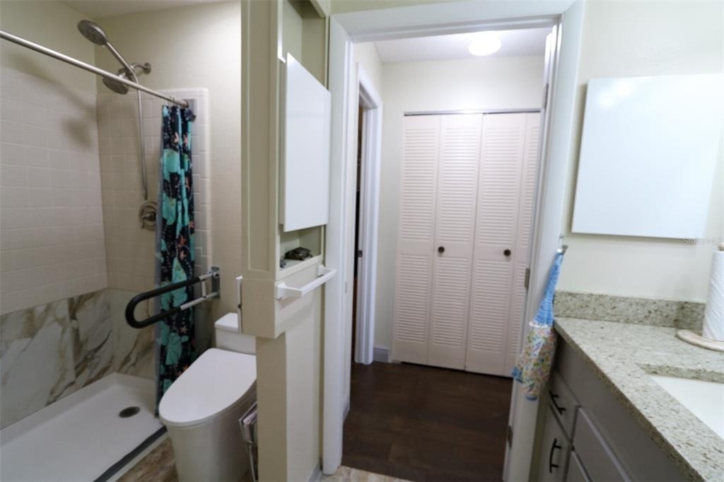 323 Knottwood Court - Photo 14