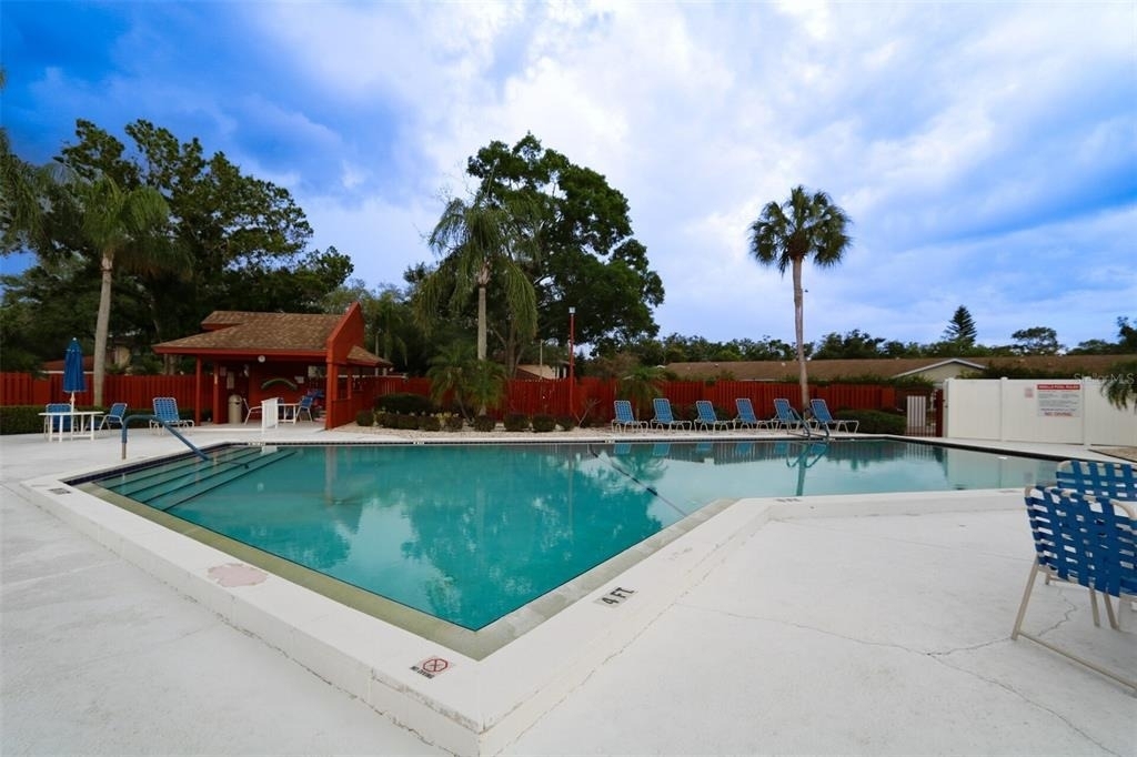 323 Knottwood Court - Photo 21