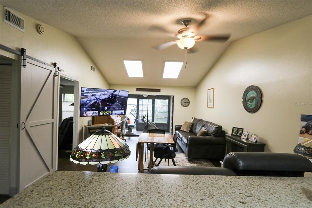 323 Knottwood Court - Photo 8