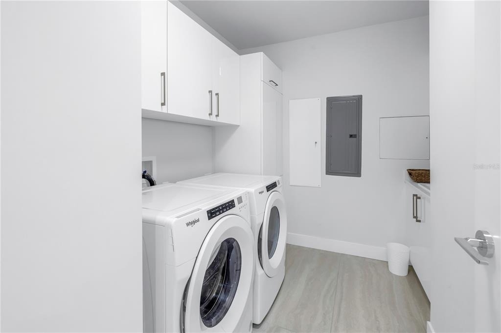 301 1st Street S - Photo 28