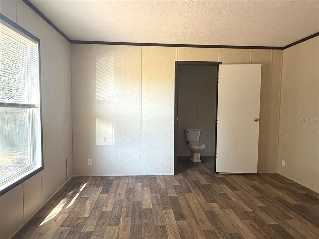 806 Swindell Avenue N - Photo 11