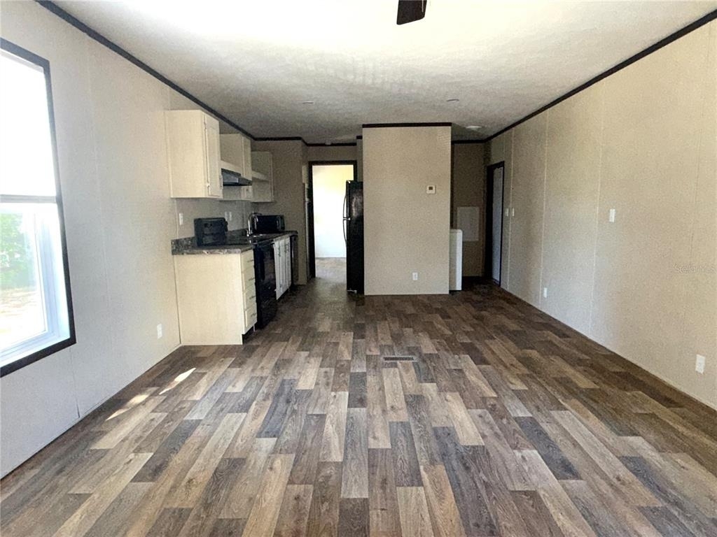 806 Swindell Avenue N - Photo 4