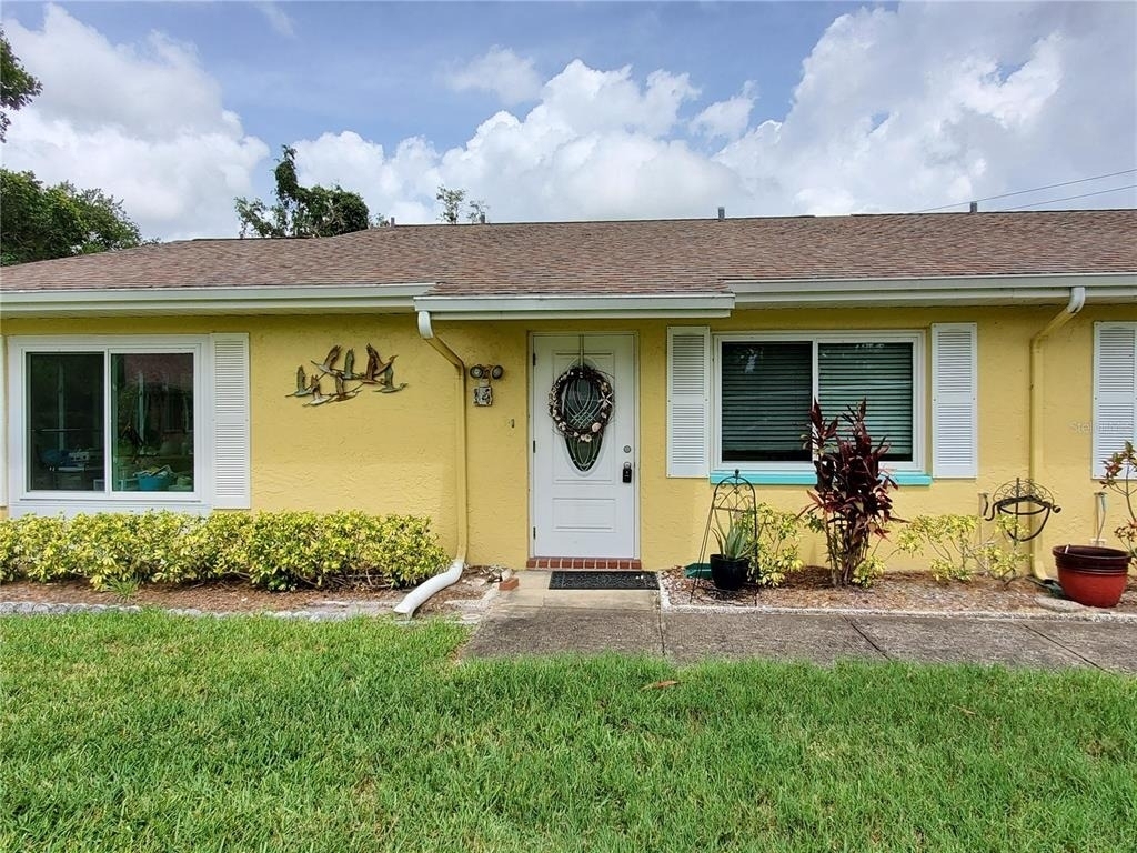 1907 Canterbury Lane - Photo 1