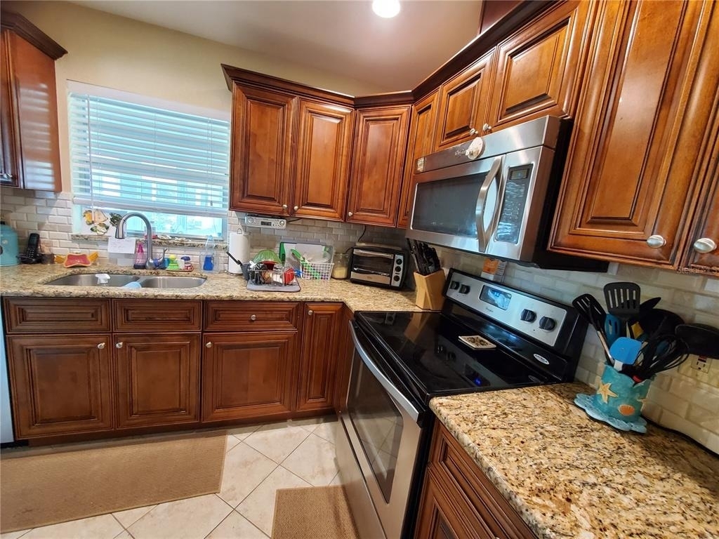 1907 Canterbury Lane - Photo 8