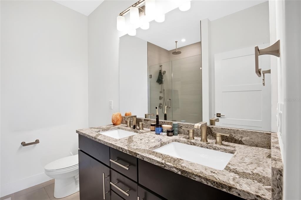 2506 W Cleveland Street - Photo 24