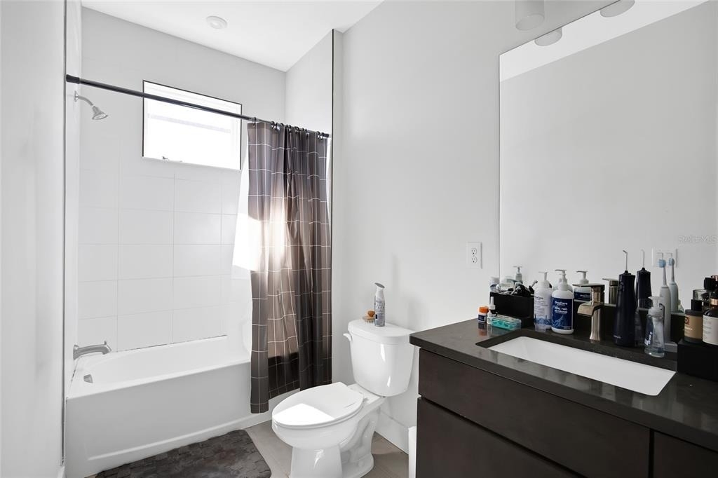 2506 W Cleveland Street - Photo 20