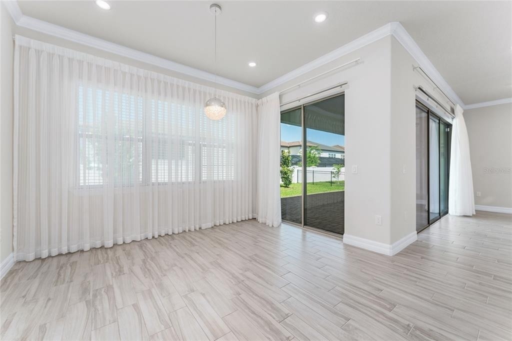 9242 Hanging Vine Court - Photo 19
