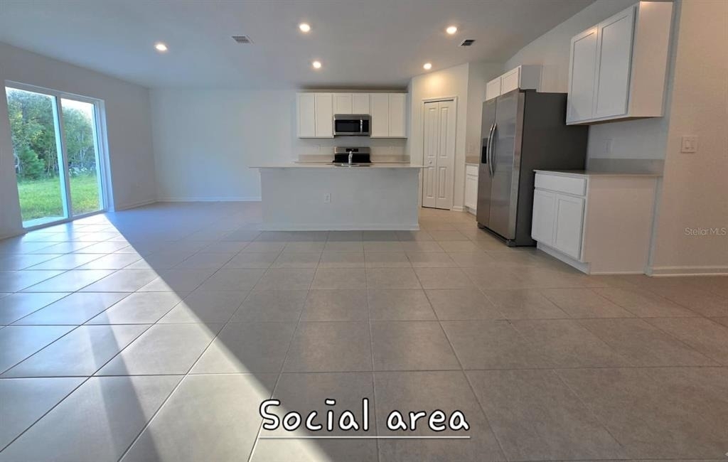 5034 Barnet Drive - Photo 1