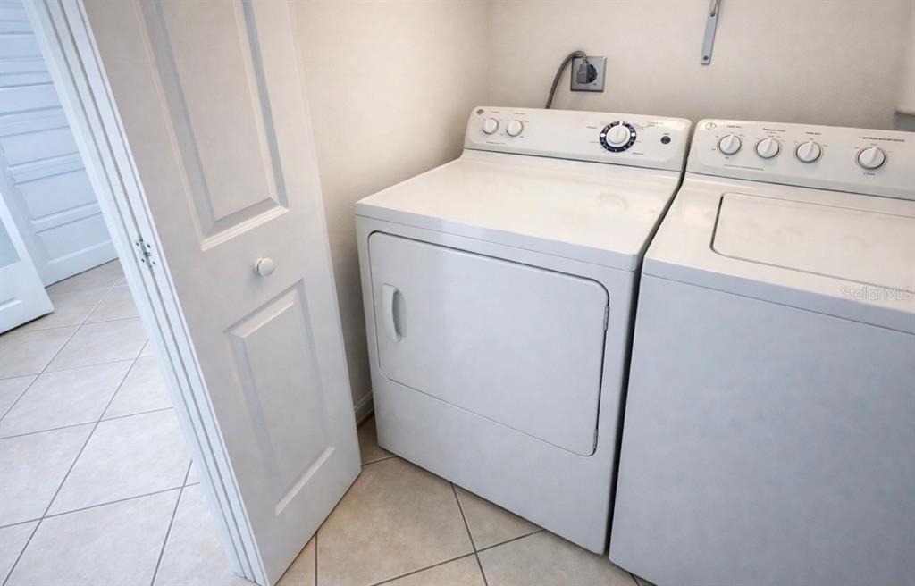 4407 S Semoran Boulevard - Photo 10