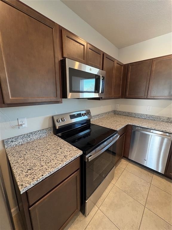 1221 Lexington Lane - Photo 5