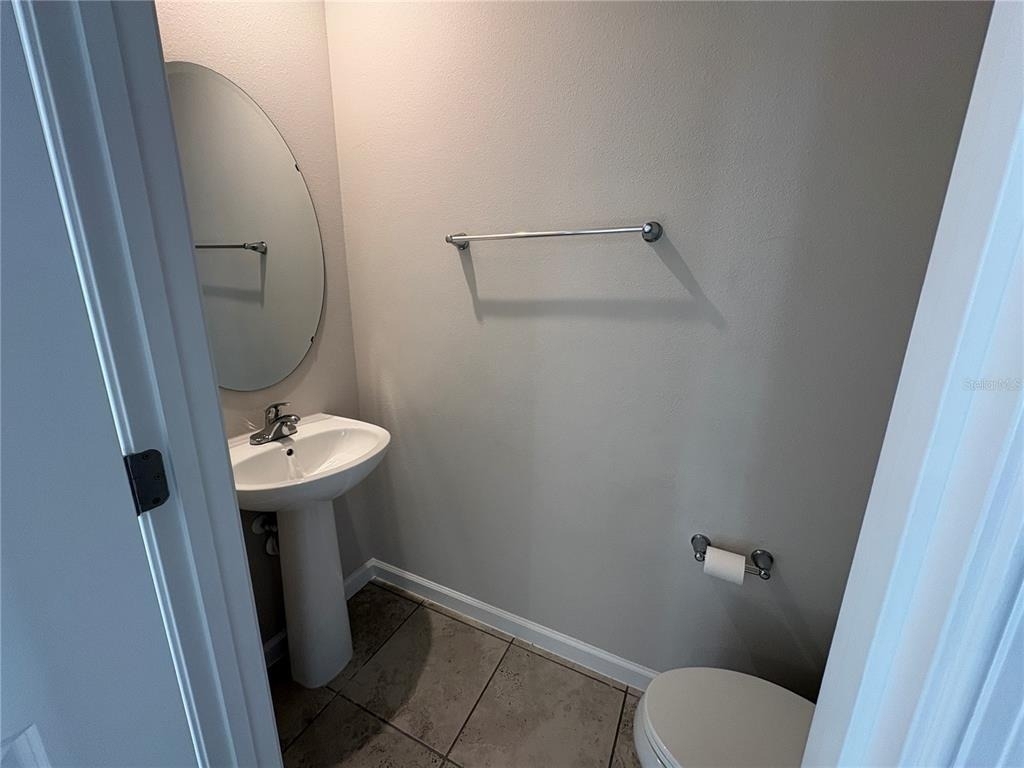 1221 Lexington Lane - Photo 11