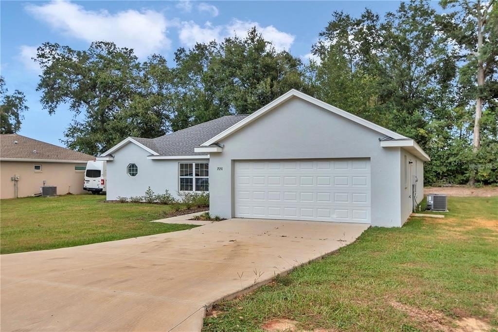 6711 Sw 64th Avenue - Photo 0