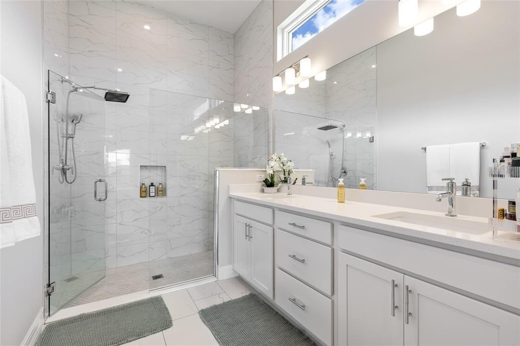 819 Liliana Drive - Photo 15