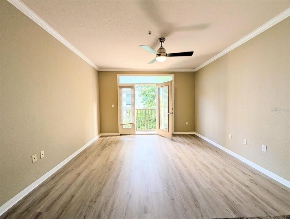 911 N Orange Avenue - Photo 2