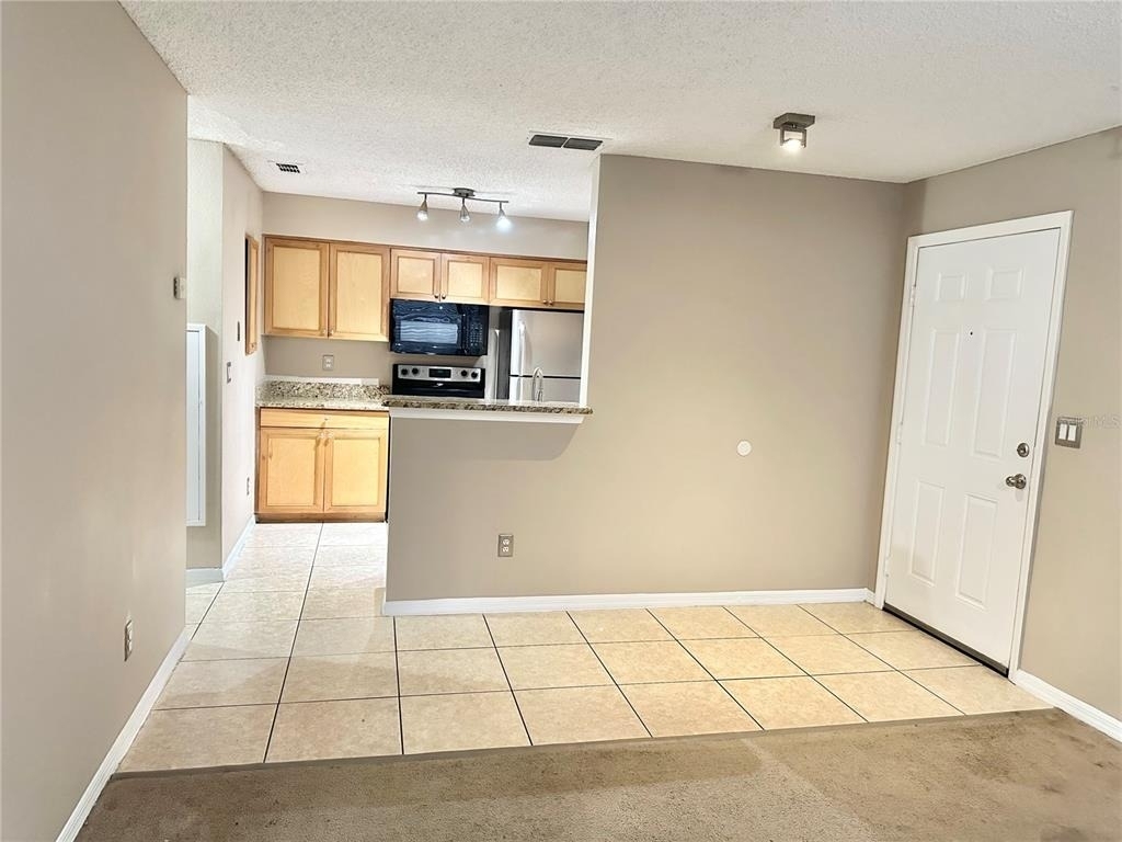 1055 S Hiawassee Road - Photo 3
