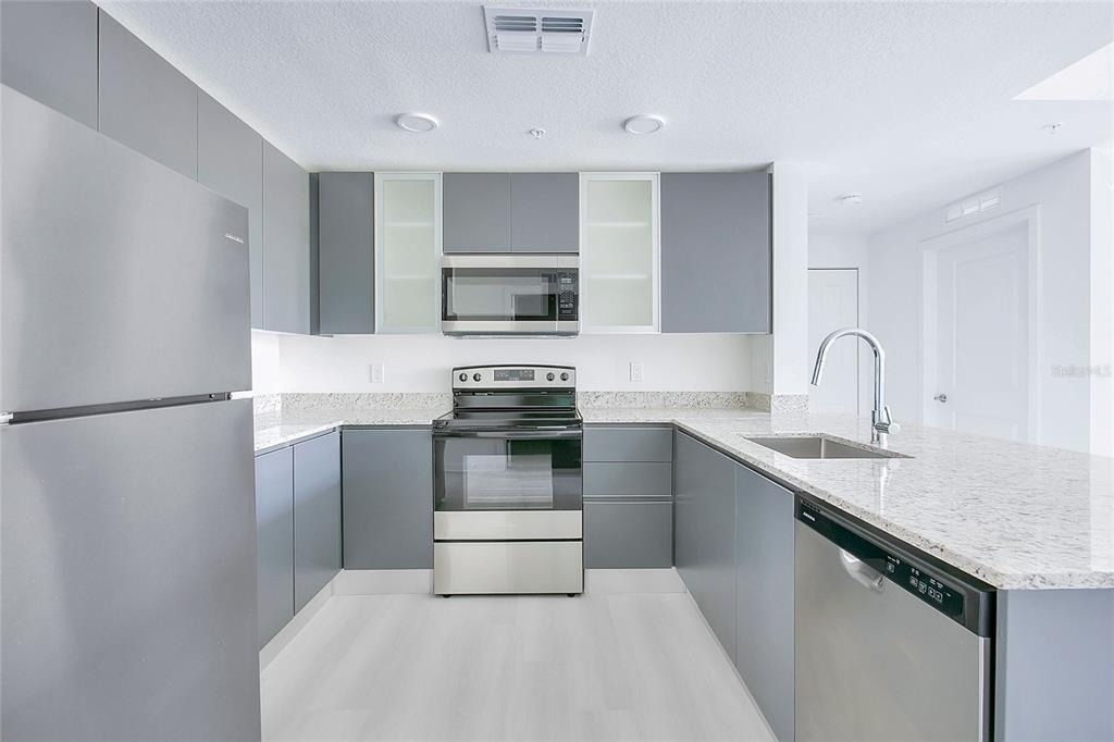 5579 Millenia Park Boulevard - Photo 6