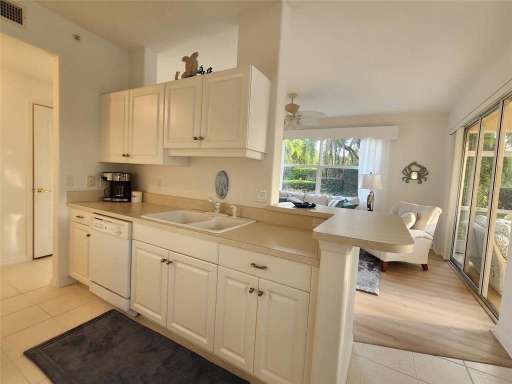 4442 Corso Venetia Boulevard - Photo 20