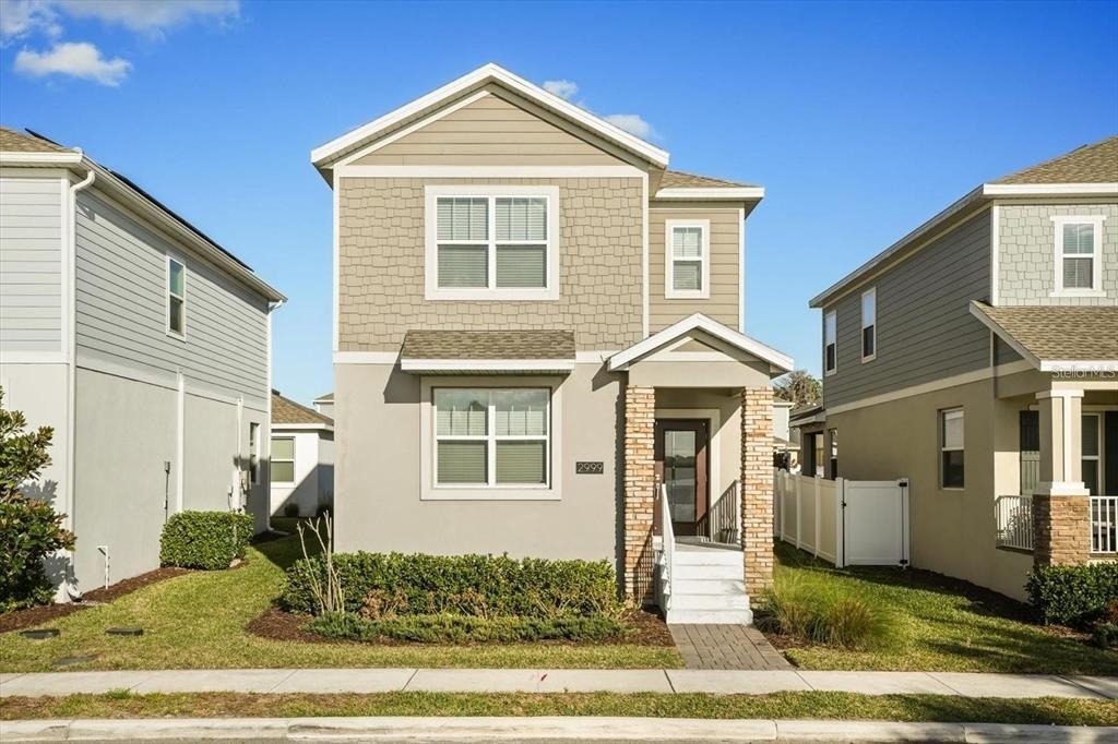 2999 Addison Boulevard - Photo 1