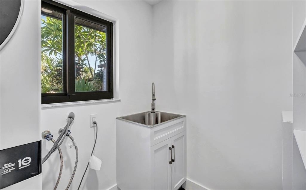 15180 Lyneburg Avenue - Photo 41