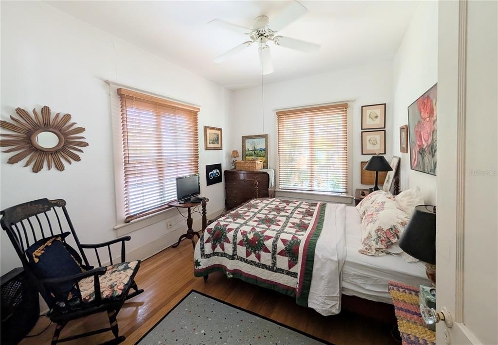 1701 Siesta Drive - Photo 15