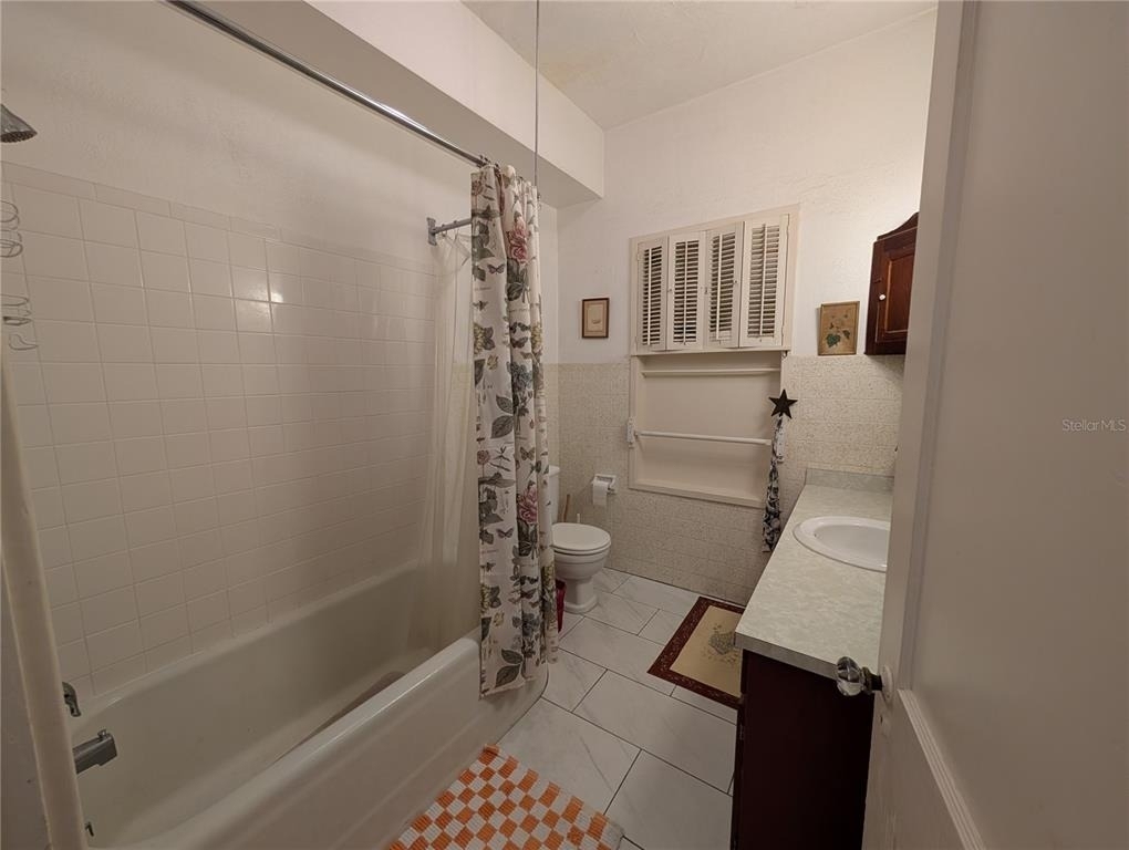 1701 Siesta Drive - Photo 17