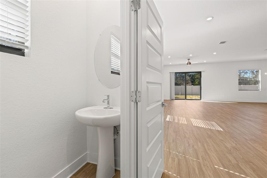 8044 Gulfstream Court - Photo 6