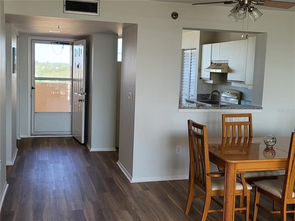 4460 Fairways Boulevard - Photo 21