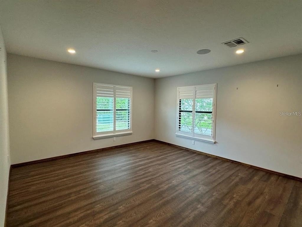 5033 Vivienda Way - Photo 14