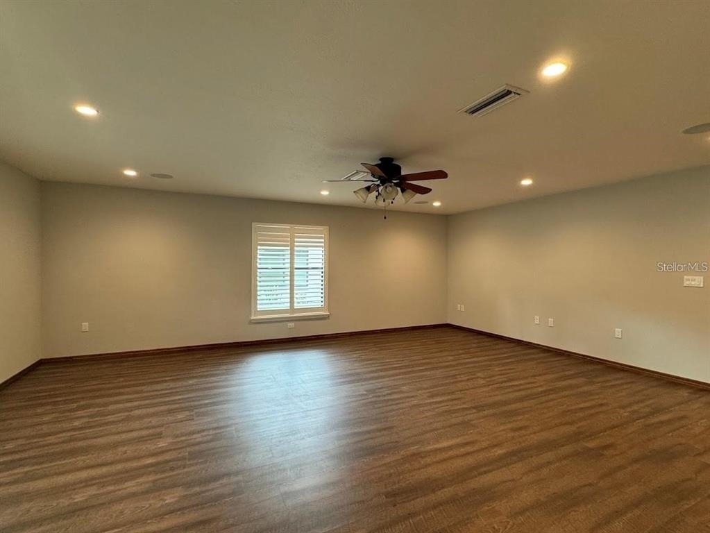5033 Vivienda Way - Photo 23