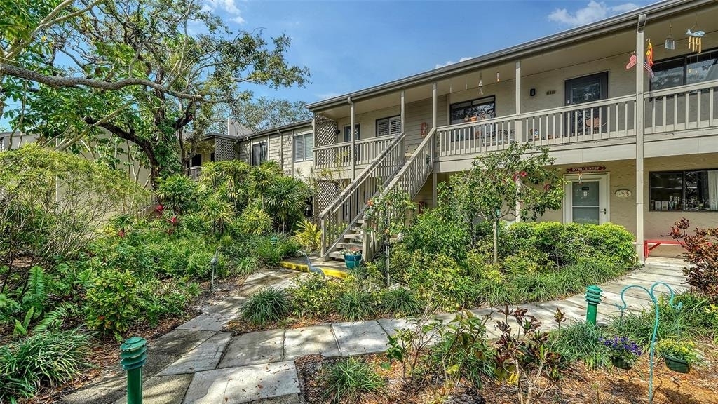 1601 Pelican Point Drive - Photo 0