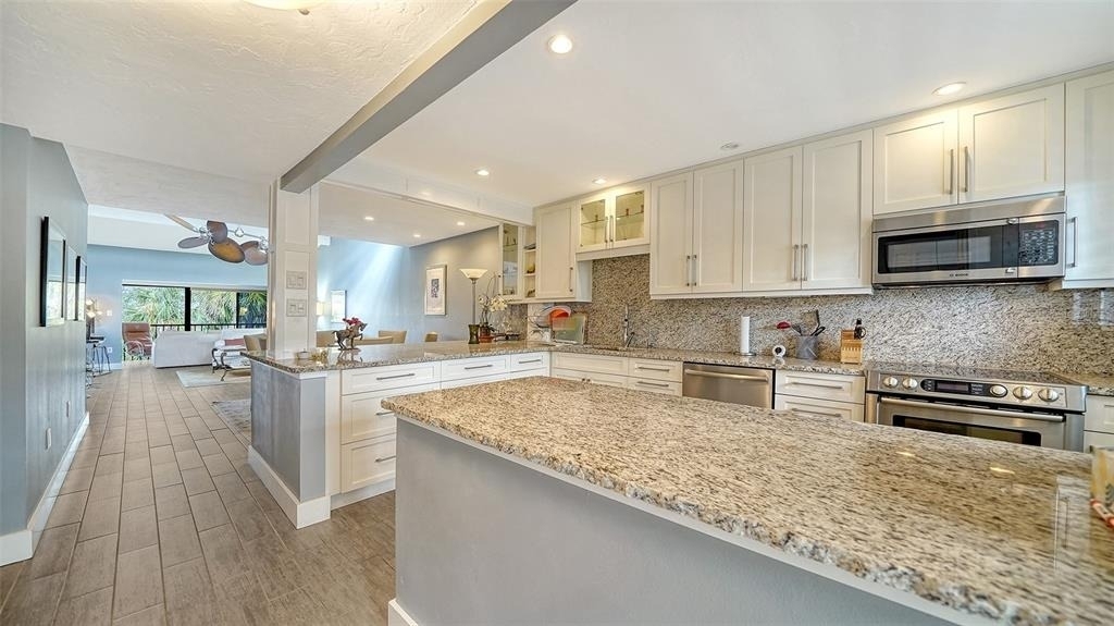 1601 Pelican Point Drive - Photo 2