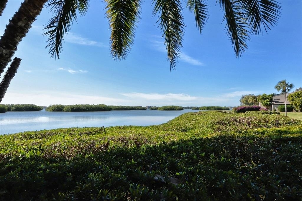 1601 Pelican Point Drive - Photo 44