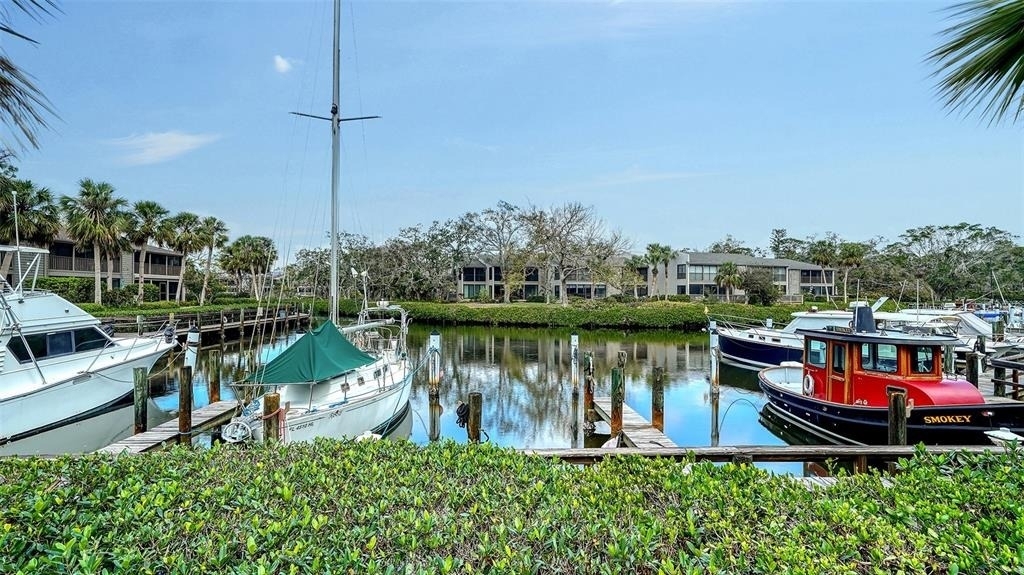 1601 Pelican Point Drive - Photo 30