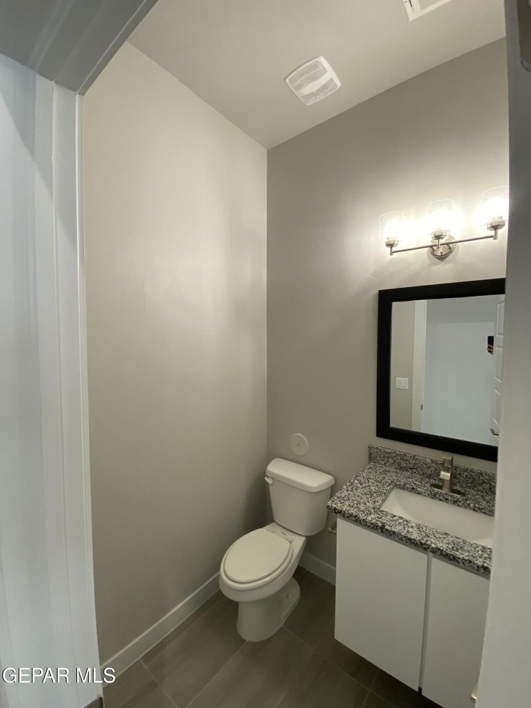 12360 Desert Wolf Avenue - Photo 23