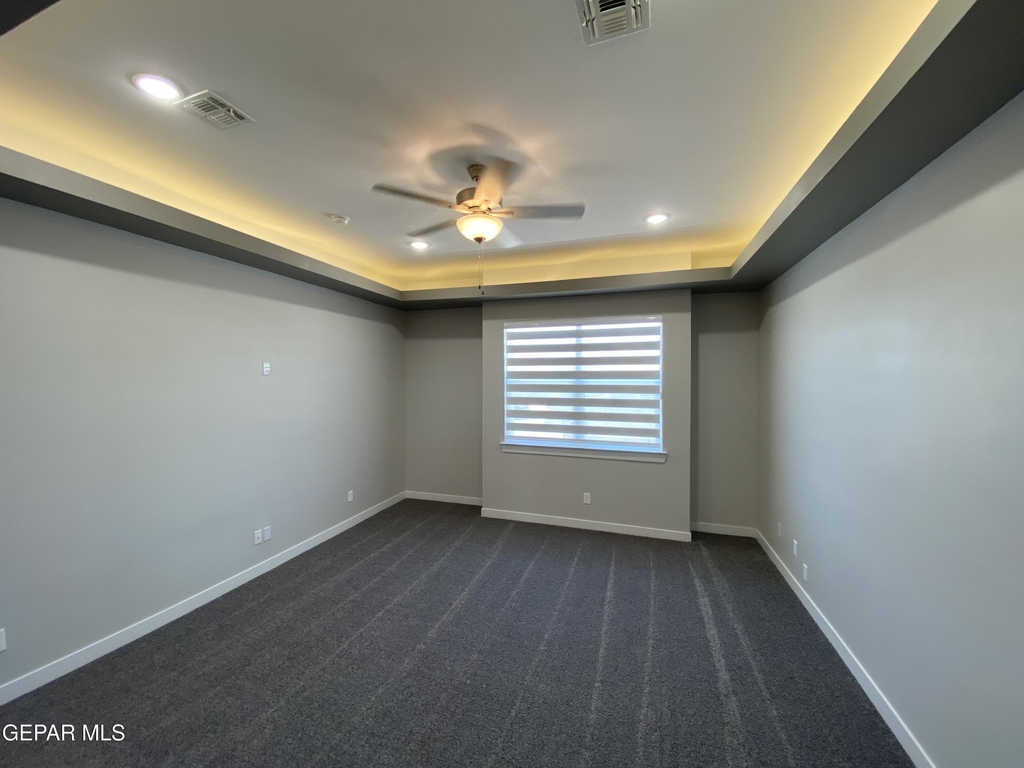 12360 Desert Wolf Avenue - Photo 10