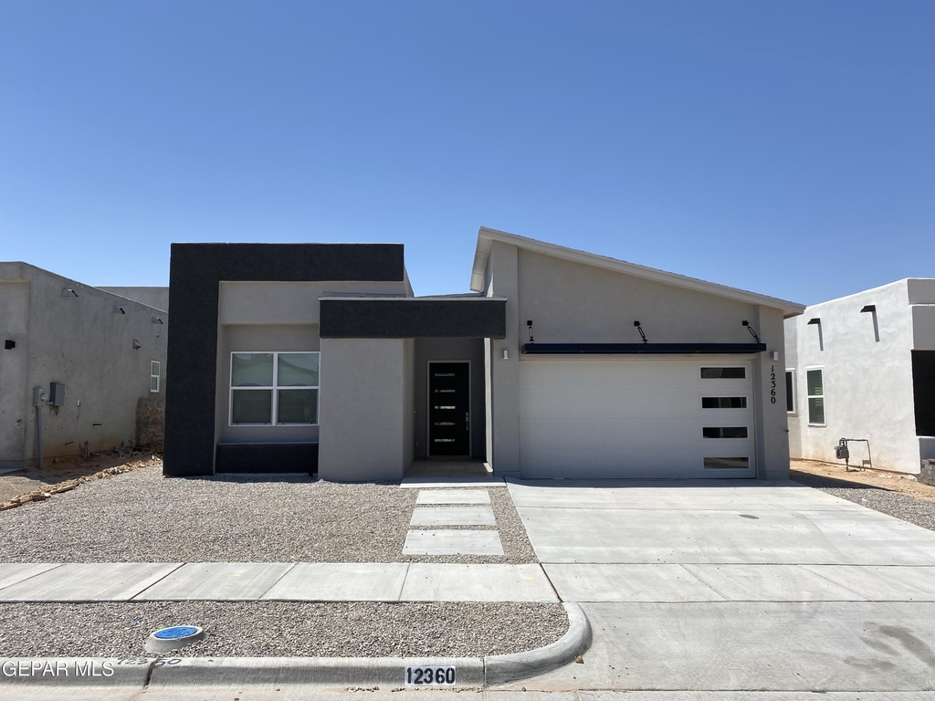 12360 Desert Wolf Avenue - Photo 0