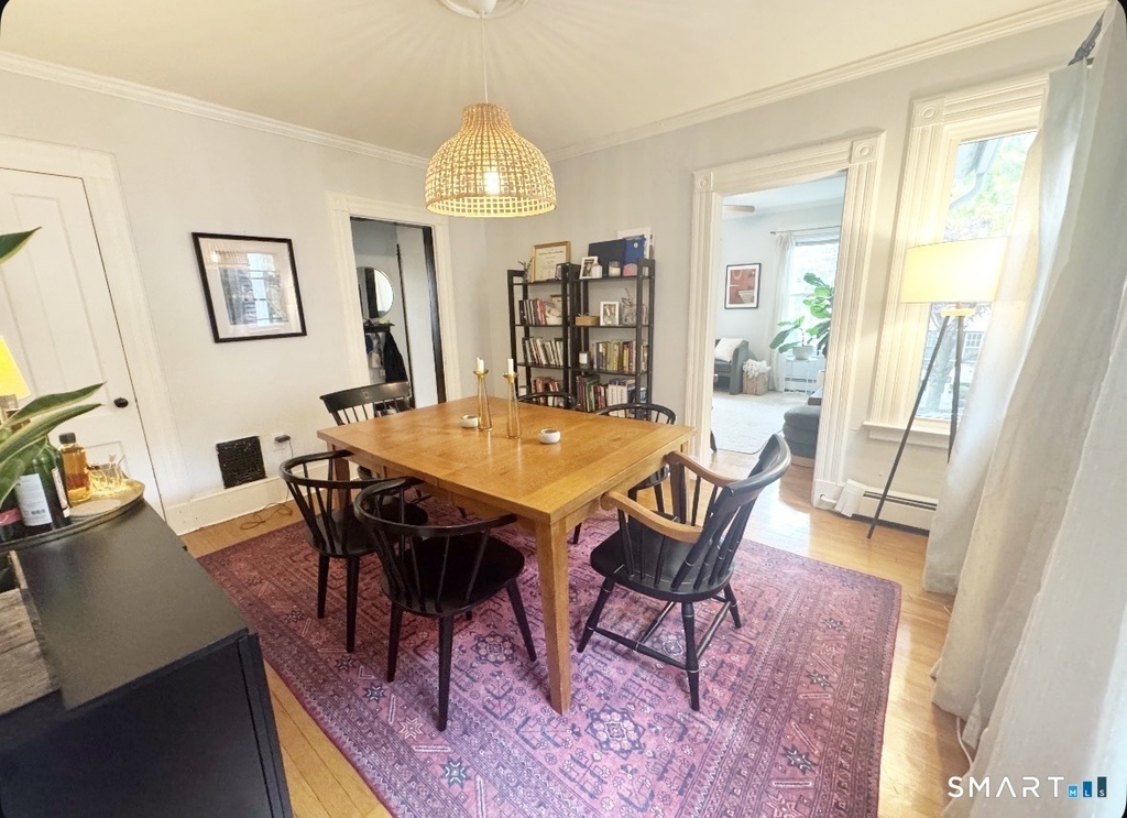 73 Lawrence Street - Photo 2