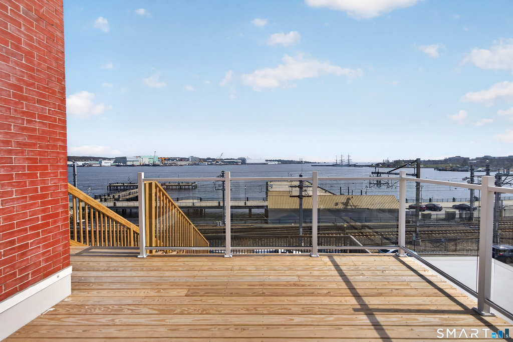 138 Bank Street - Photo 9